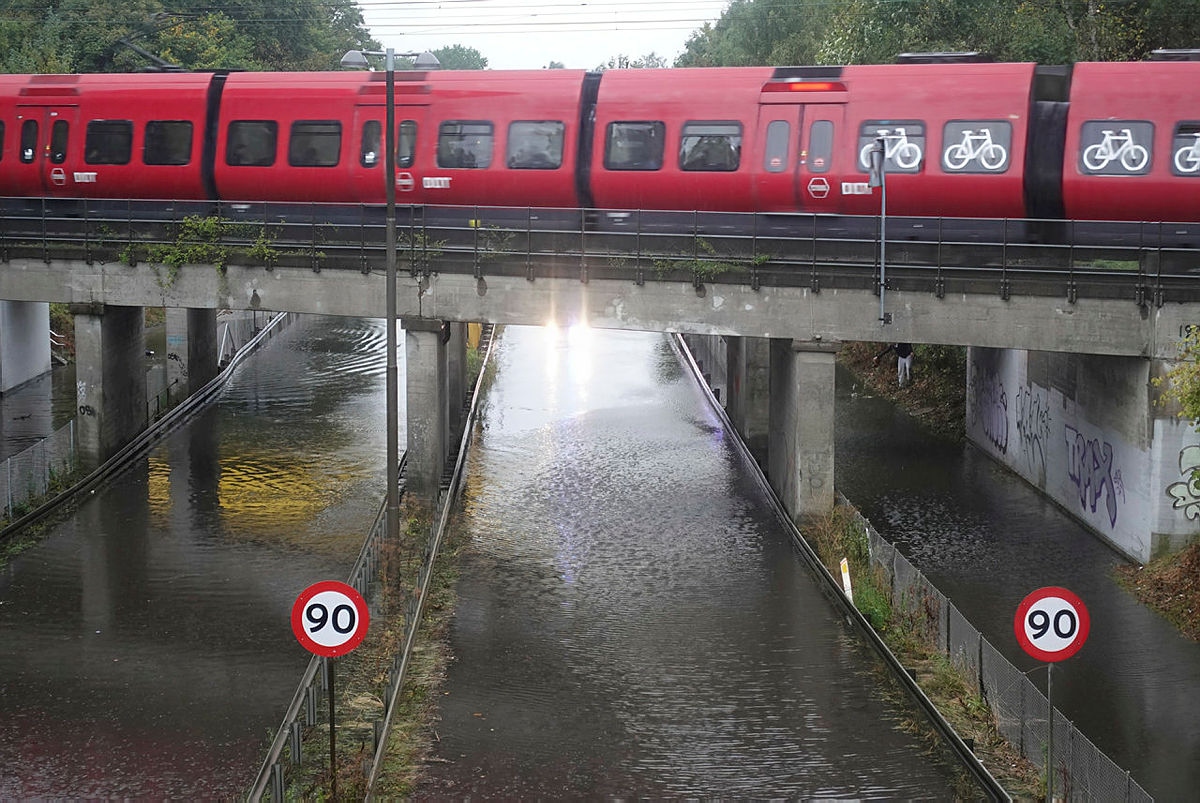 Oversvømmelse i viadukten ved Jægersborg Station