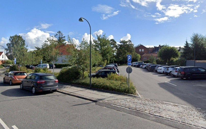 Billede af parkeringspladsen